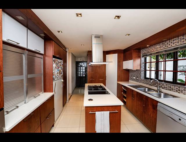 3 BEDROOM TOWNHOUSE FOR SALE IN MUSGRAVE